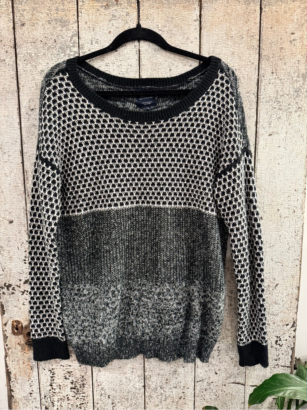 American Eagle Vintage Boyfriend Large Black Cream Open Knit Sweater